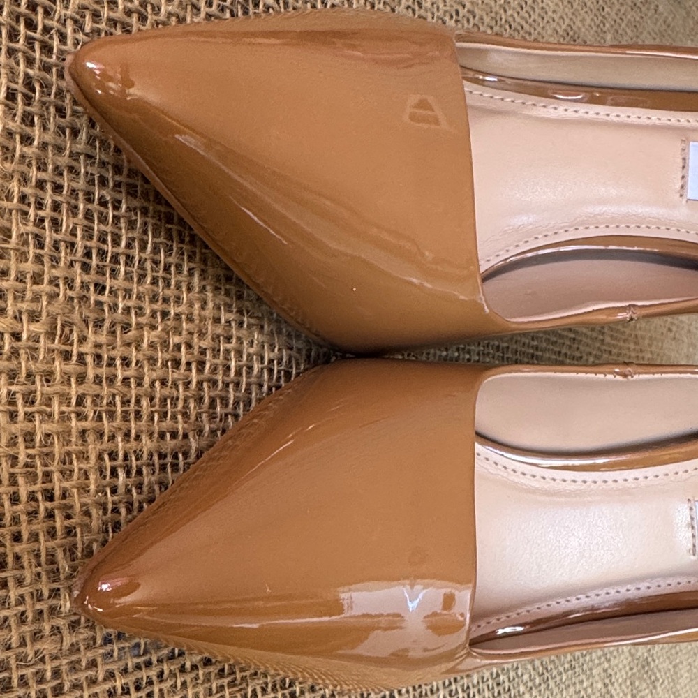 Steve Madden Nude Patent Pointed Toe Pumps - Picture 4 of 6